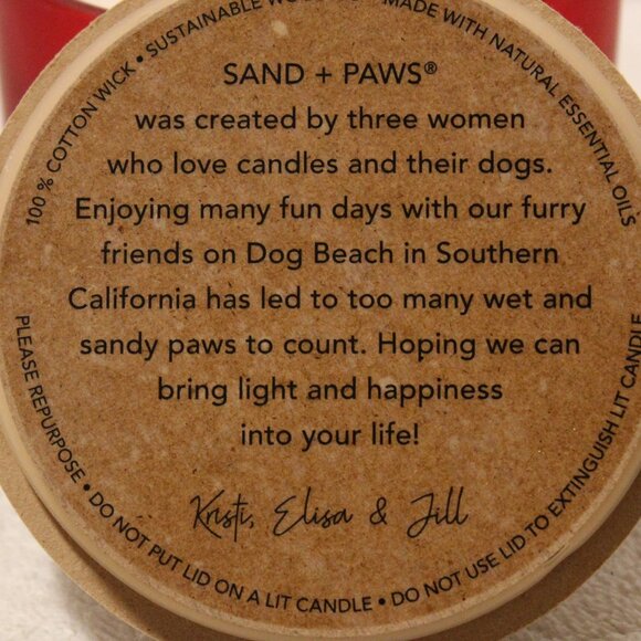 Sand & Paws Frazier Fir Scented Candle Neutralizes Pet Odor, Christmas Dog Theme - Picture 8 of 15